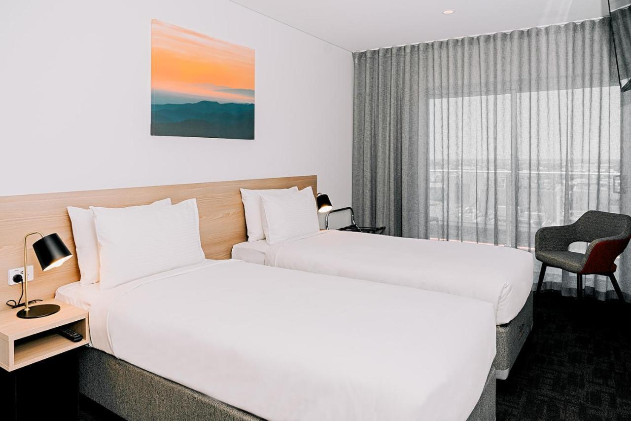 Toms Court Hotel Аделаида Экстерьер фото