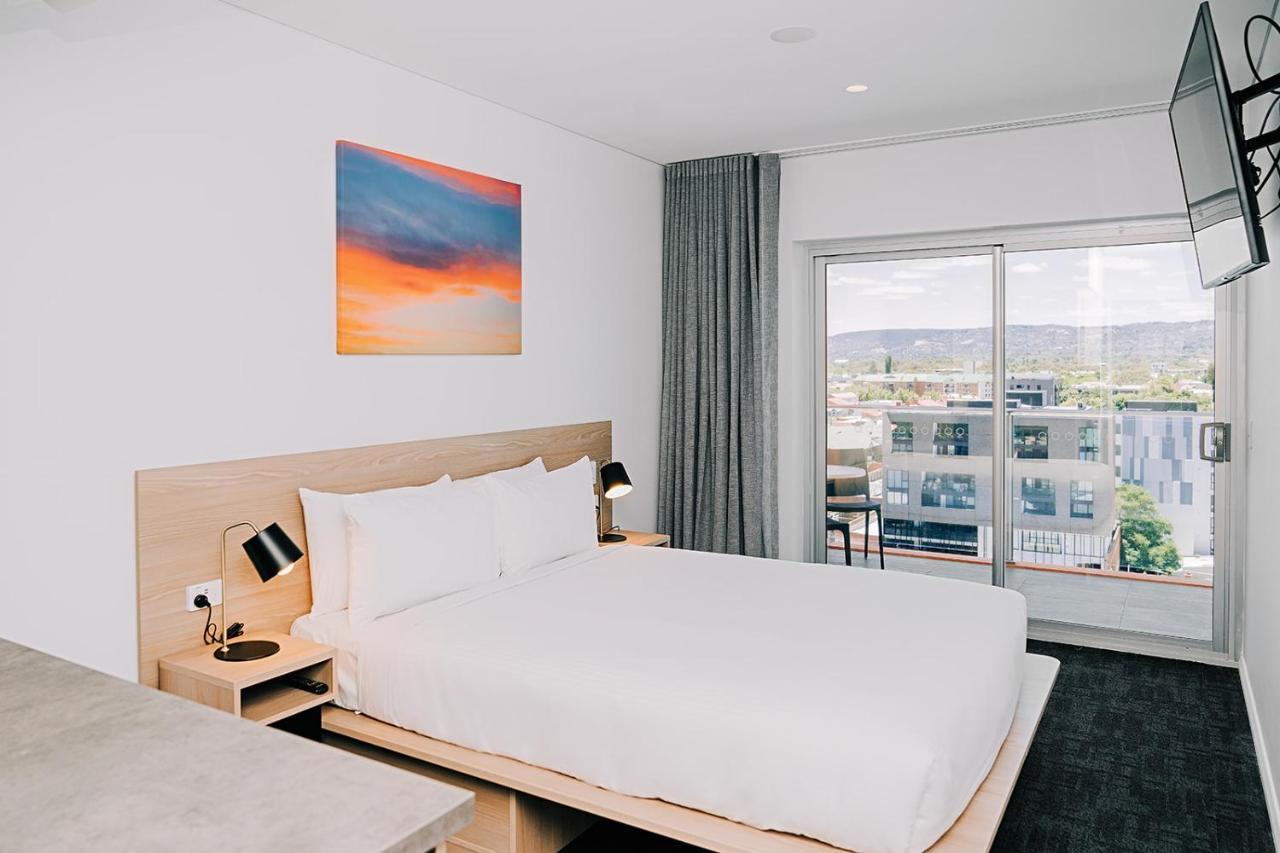 Toms Court Hotel Аделаида Экстерьер фото