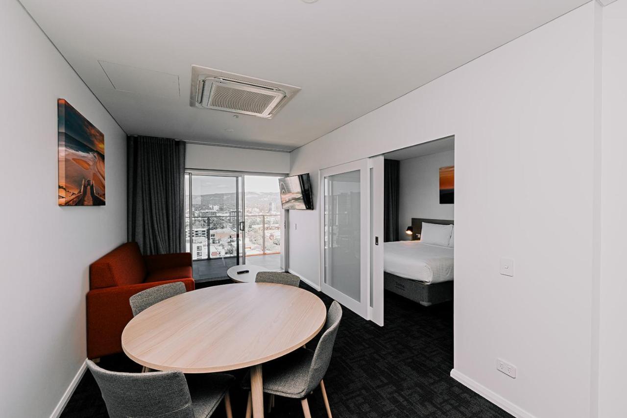 Toms Court Hotel Аделаида Экстерьер фото